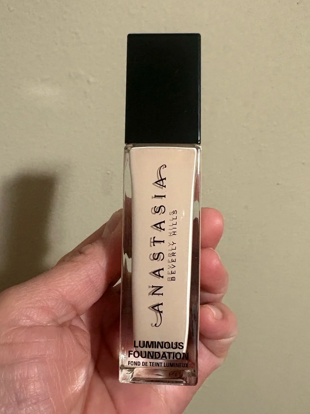 Anastasia Beverly Hills Luminous Foundation - 150W Brand New Never Used.